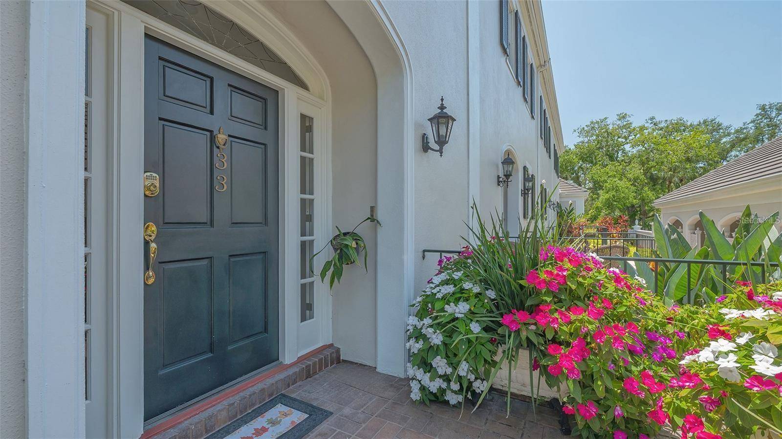 33 BISHOPS COURT RD #118, Osprey, FL 34229