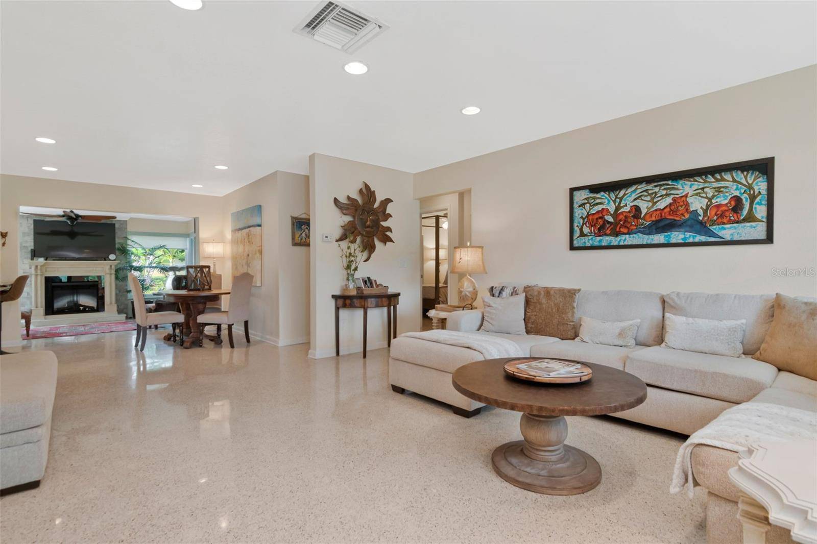 312 KEATING DR, Largo, FL 33770