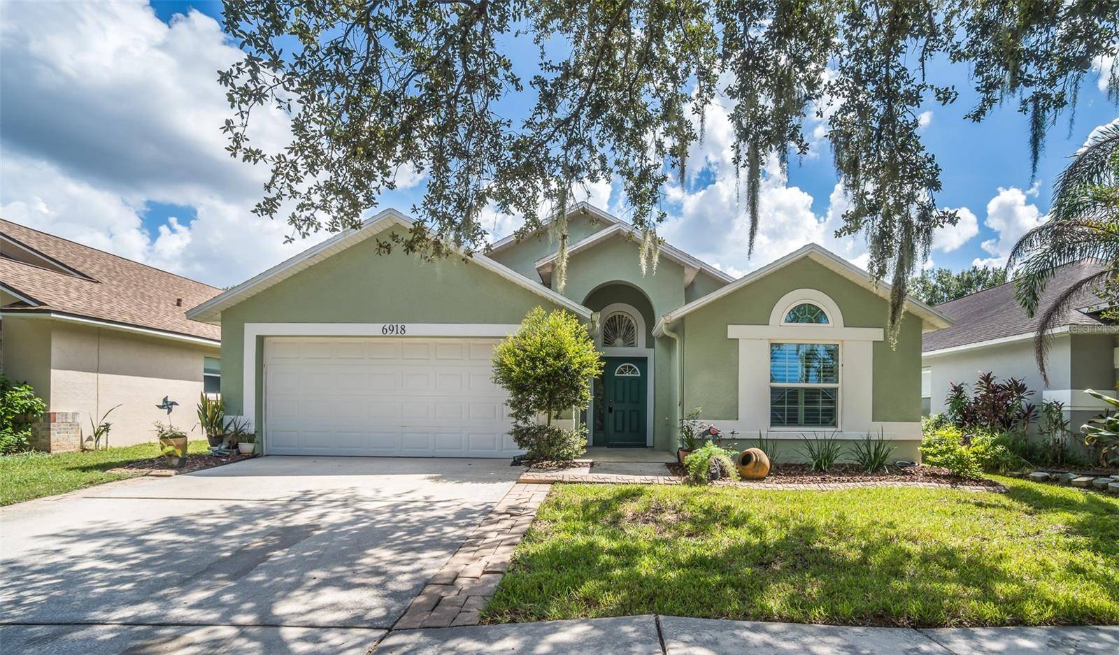6918 JAMESTOWN MANOR DR, Riverview, FL 33578
