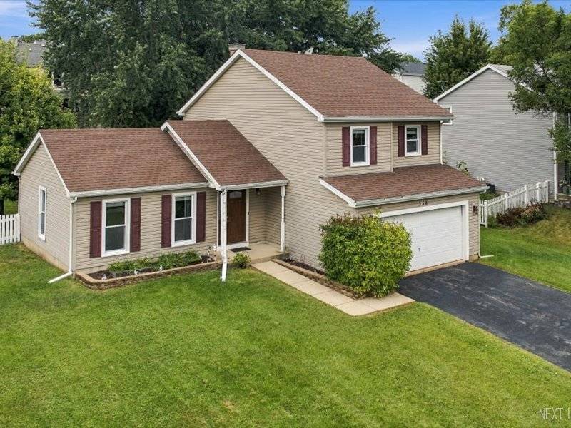 356 Wildwood DR, North Aurora, IL 60542