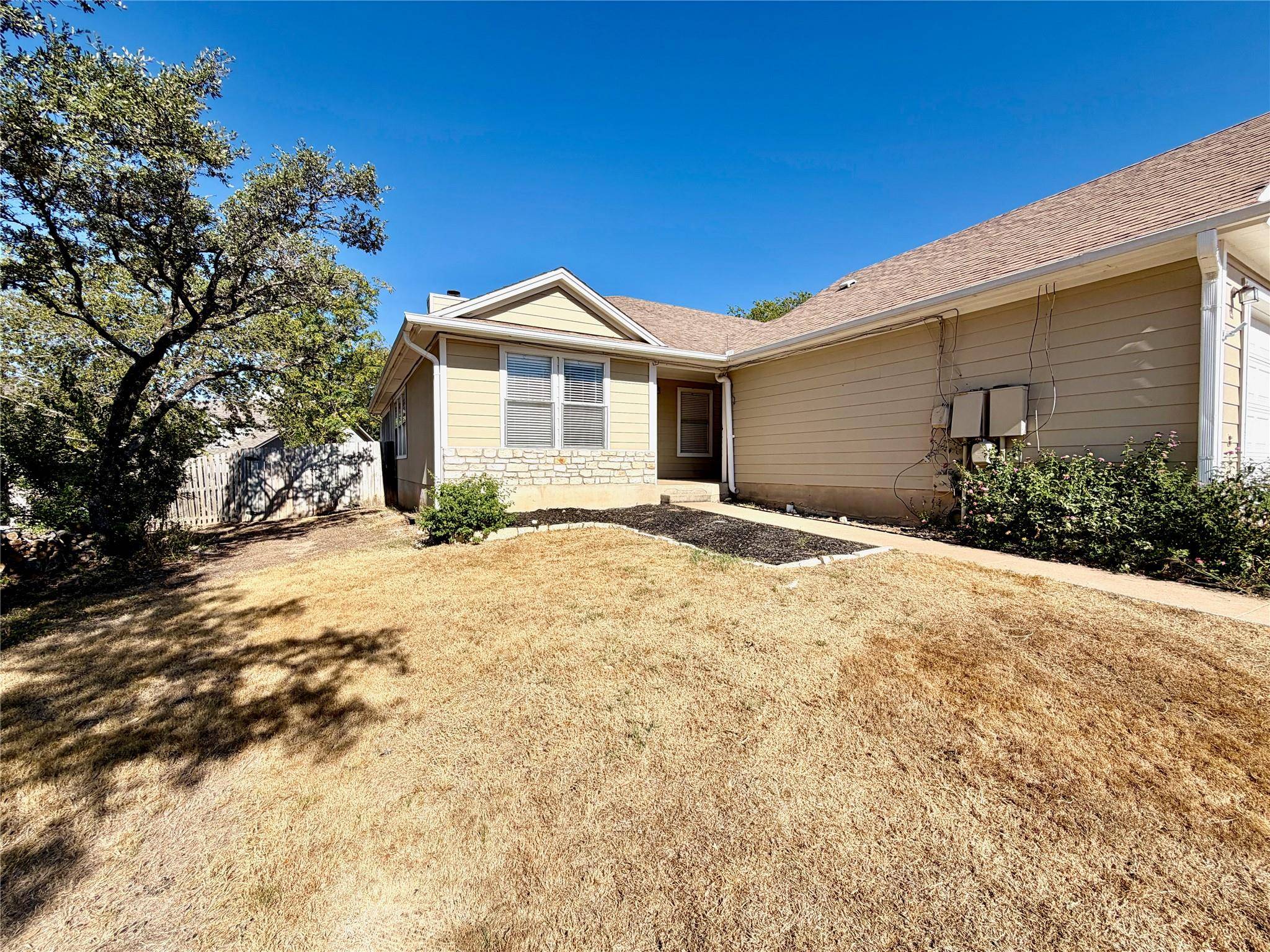 102 Flying Jib CT #A, Lakeway, TX 78734