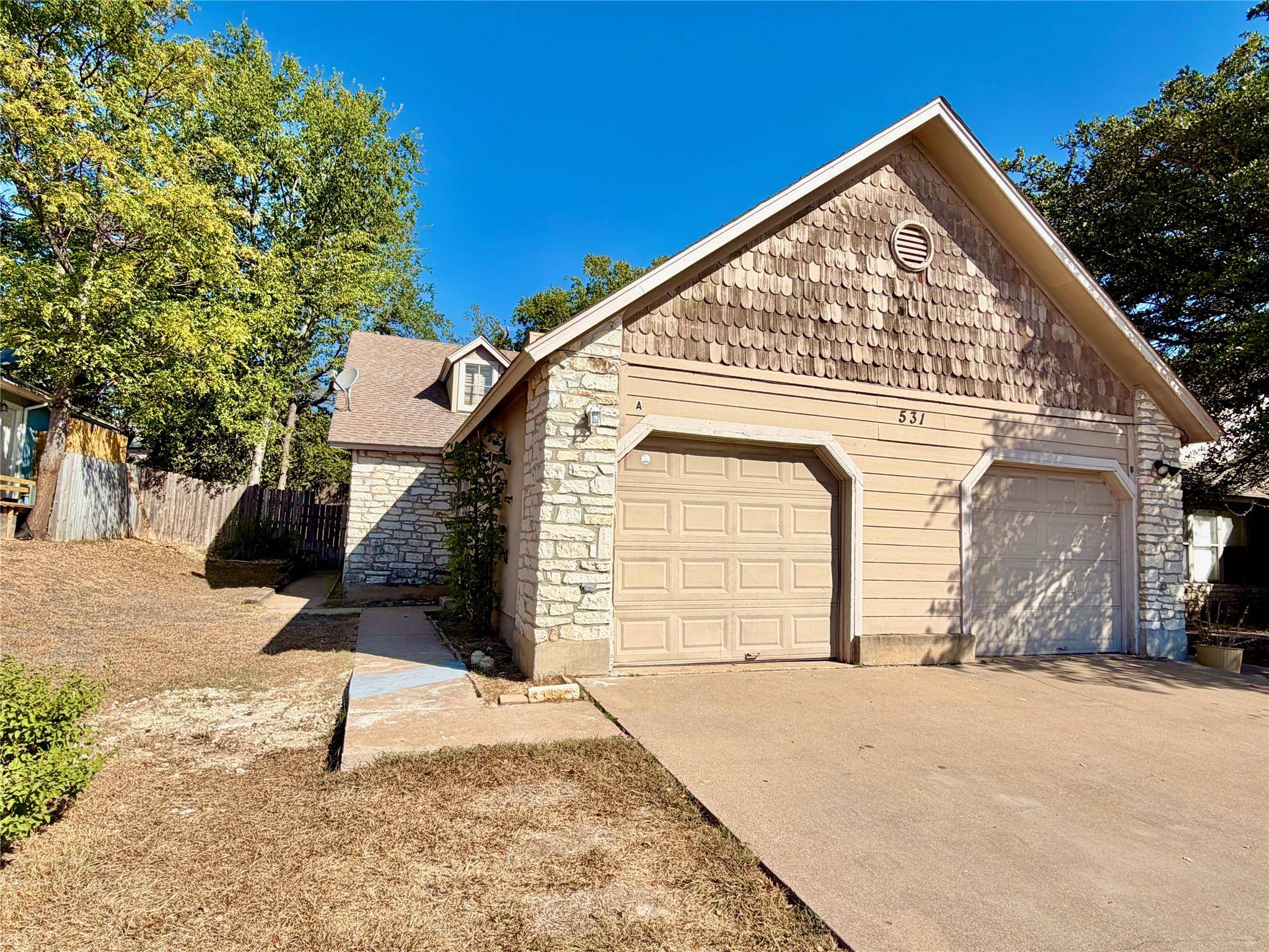 531 Cutty TRL #A, Lakeway, TX 78734