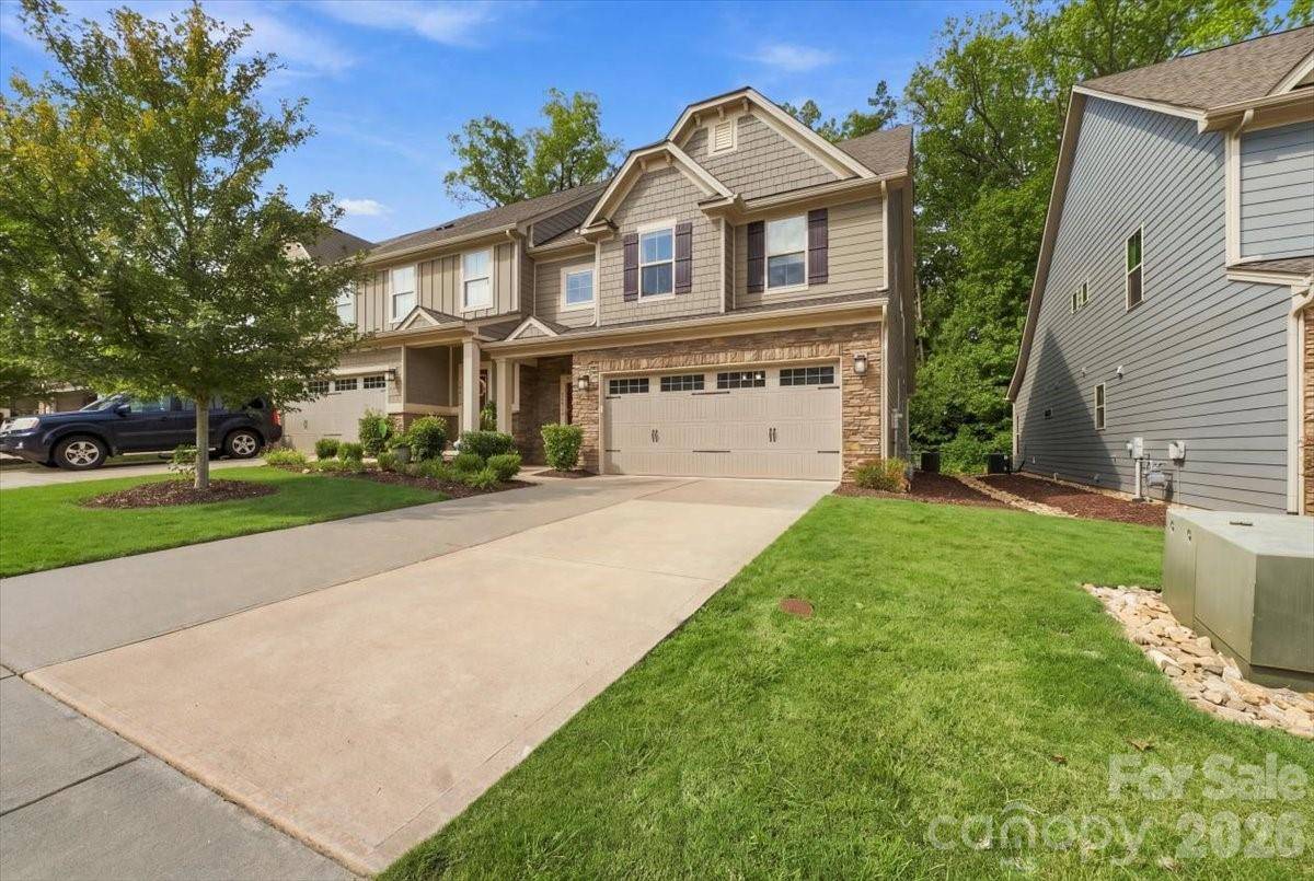 135 Lanyard DR #unit E, Mooresville, NC 28117