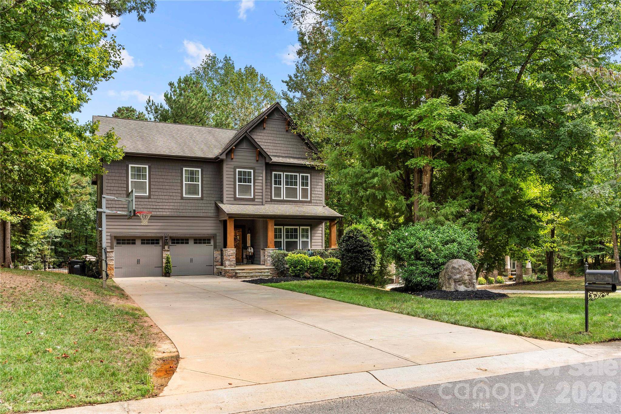1324 Huntcliff DR, Waxhaw, NC 28173