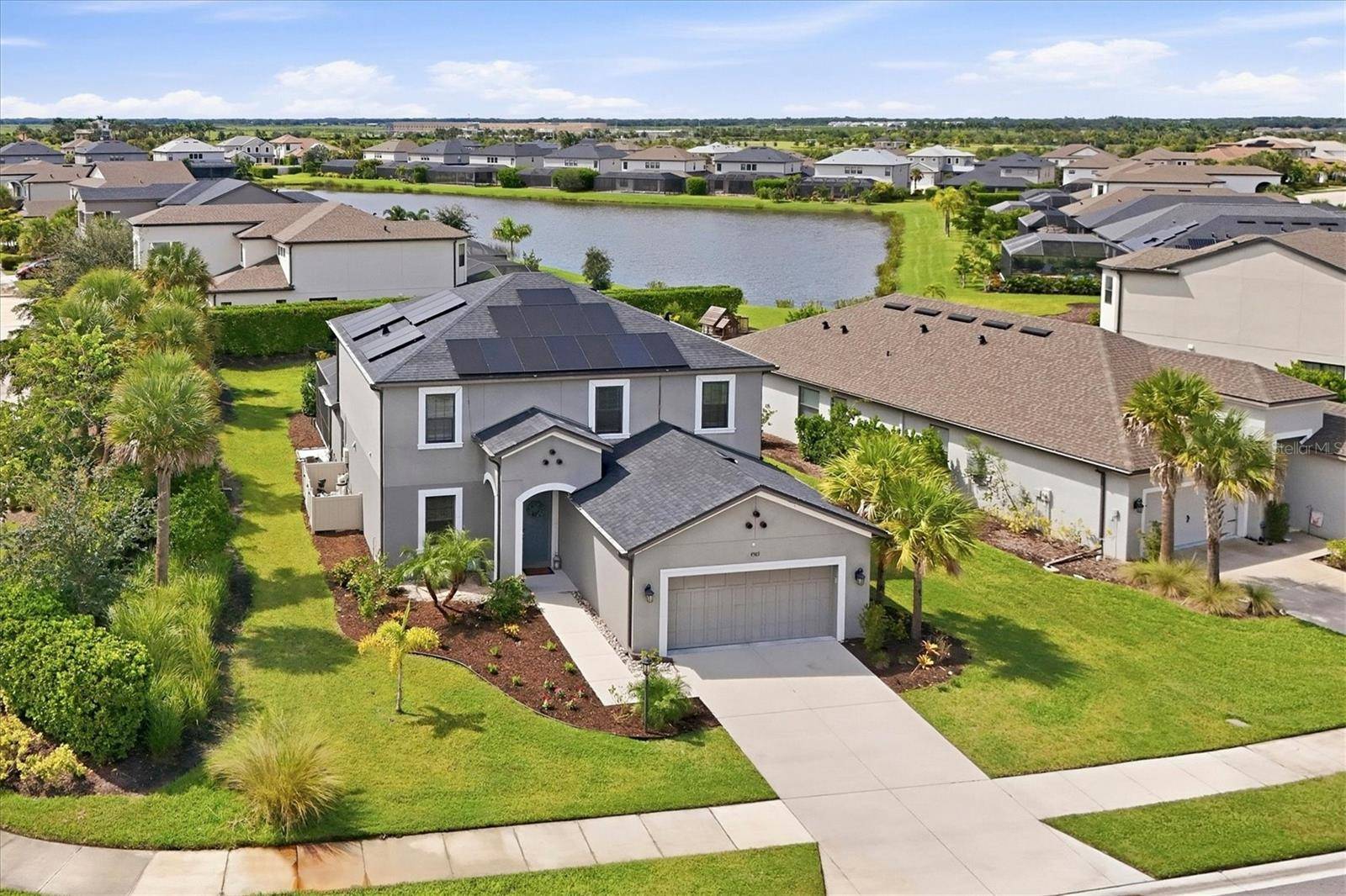 9303 STARRY NIGHT AVE, Sarasota, FL 34241