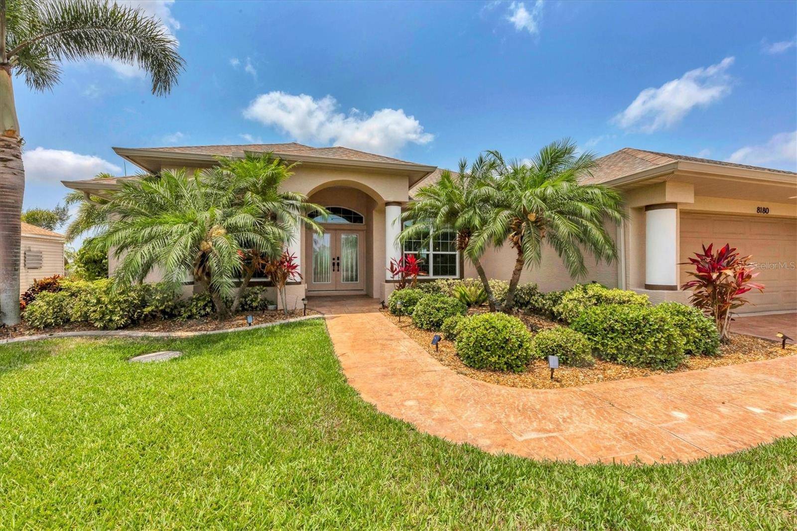 8180 BURWELL CIR, Port Charlotte, FL 33981