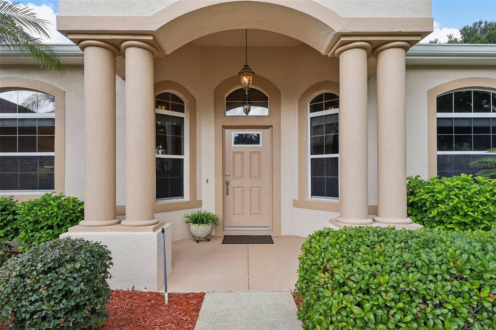 24445 MADEWOOD AVE, Leesburg, FL 34748
