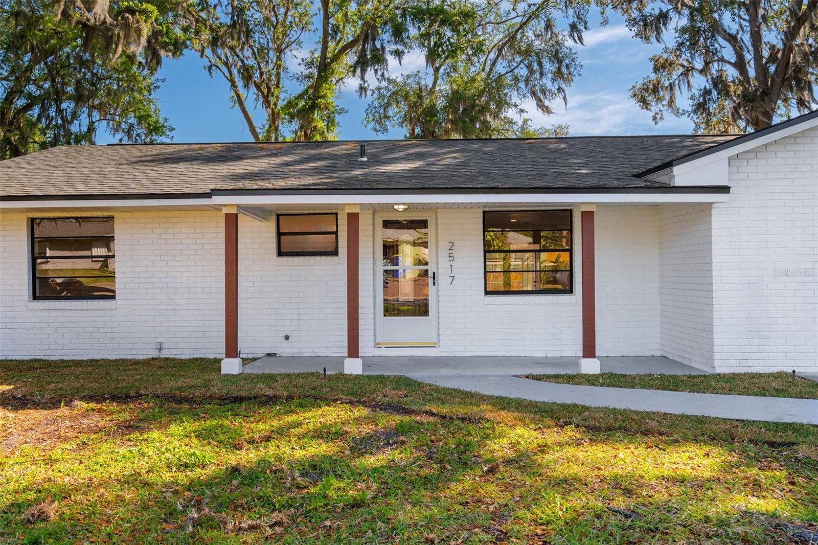 2517 ROYAL PALM DR, Edgewater, FL 32141