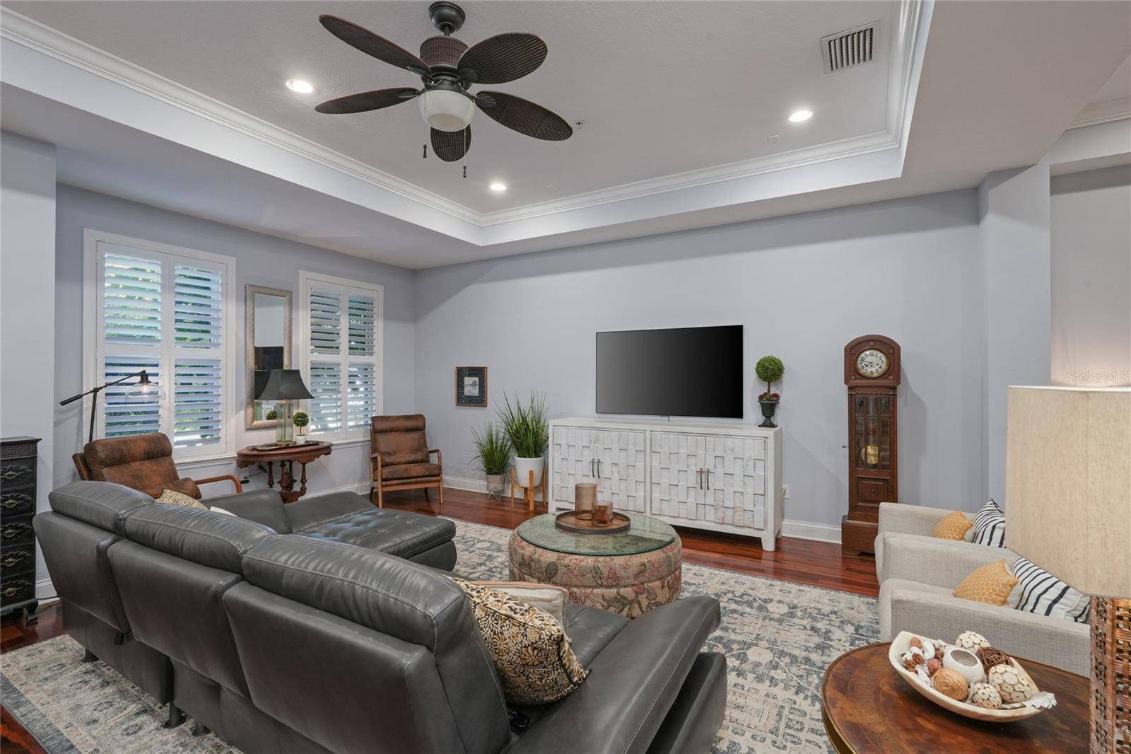 4625 LEGACY PARK DR, Tampa, FL 33611