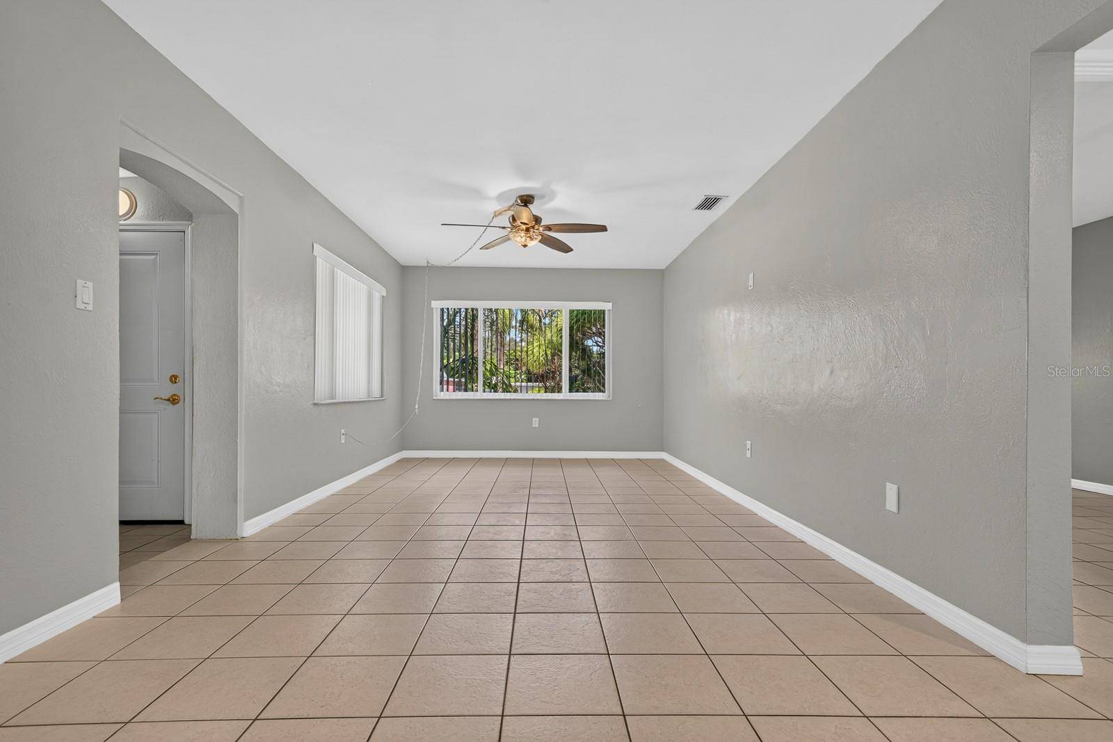 10840 50TH AVE N, St Petersburg, FL 33708