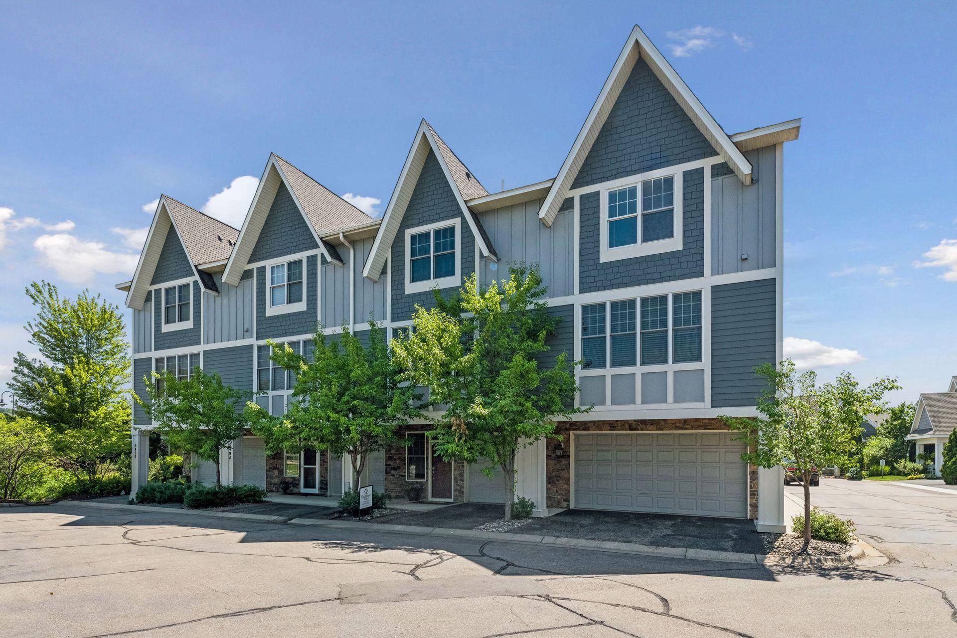 5490 Lost Lake LN, Mound, MN 55364