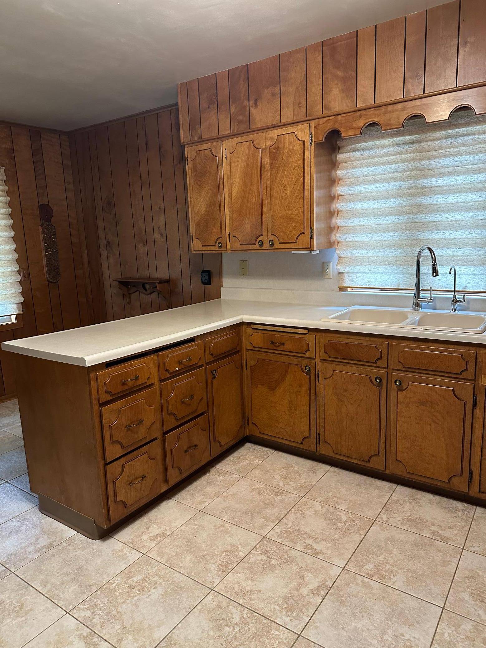 425 Hollett ST, Tracy, MN 56175
