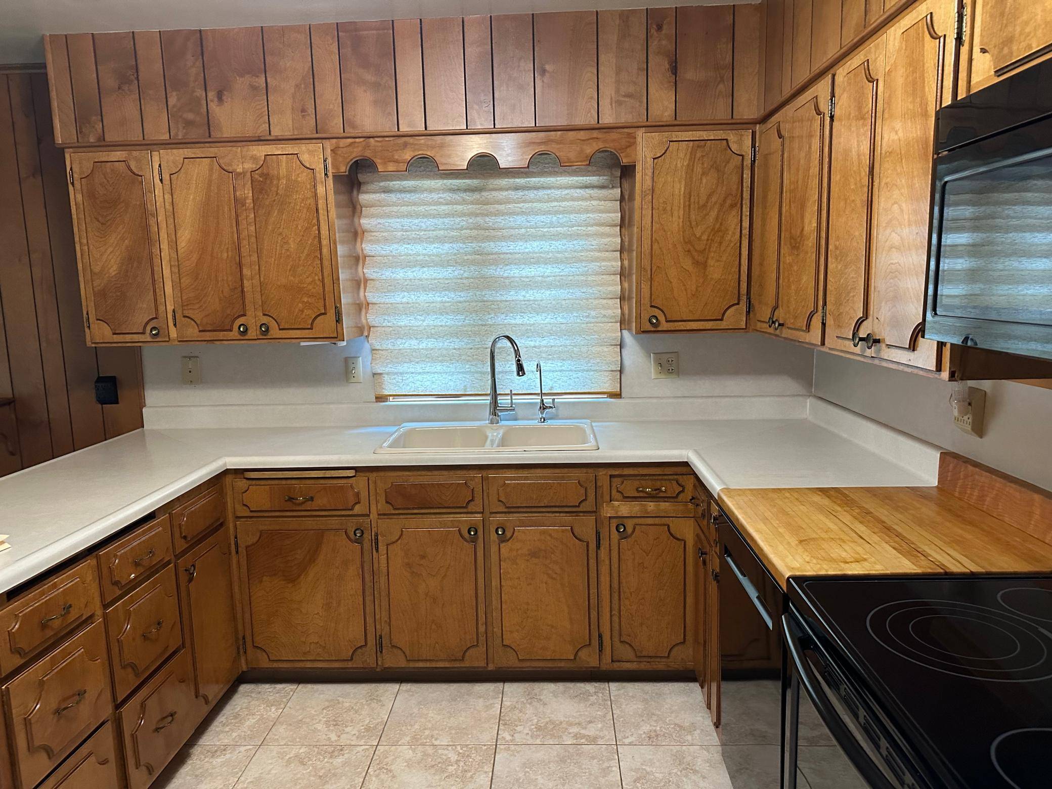 425 Hollett ST, Tracy, MN 56175