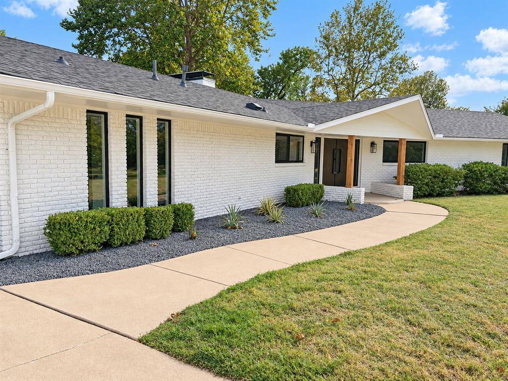 800 Mockingbird LN, Norman, OK 73071