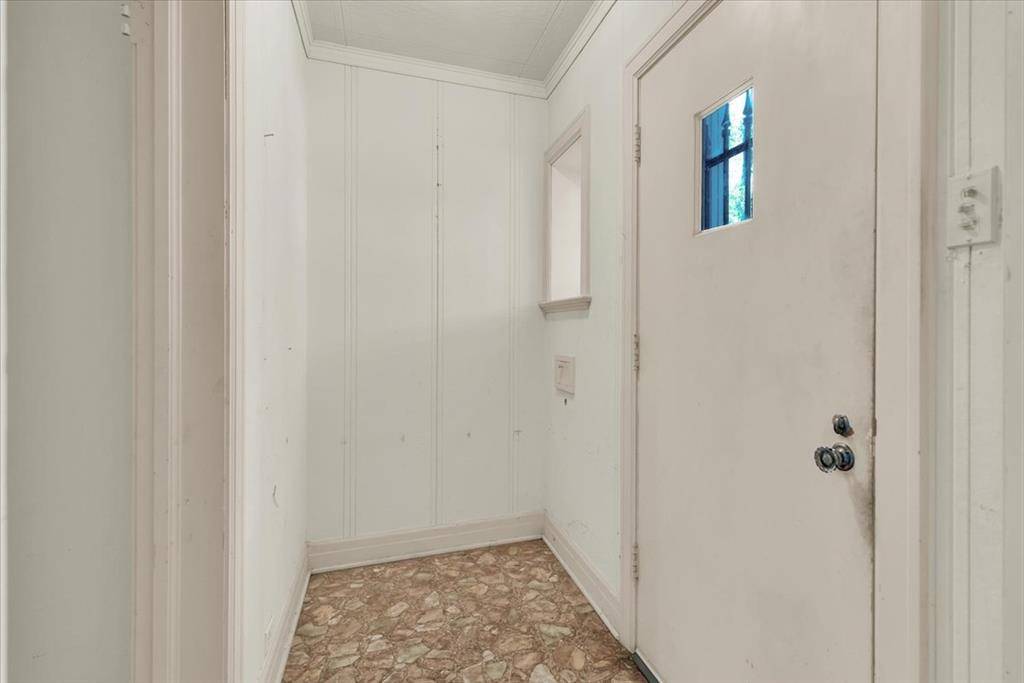 1411 Main Street, Denison, TX 75020
