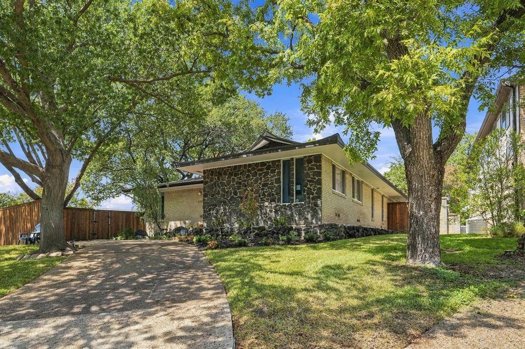 9307 Crestedge Drive, Dallas, TX 75238