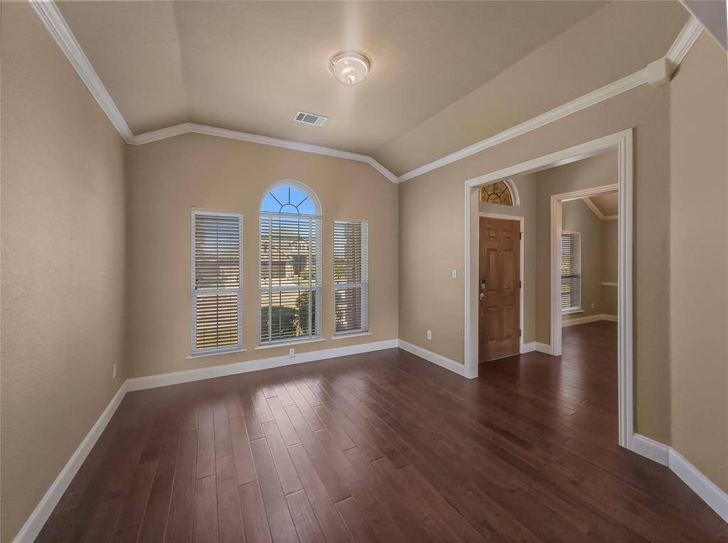 402 Tanglewood Drive, Wylie, TX 75098