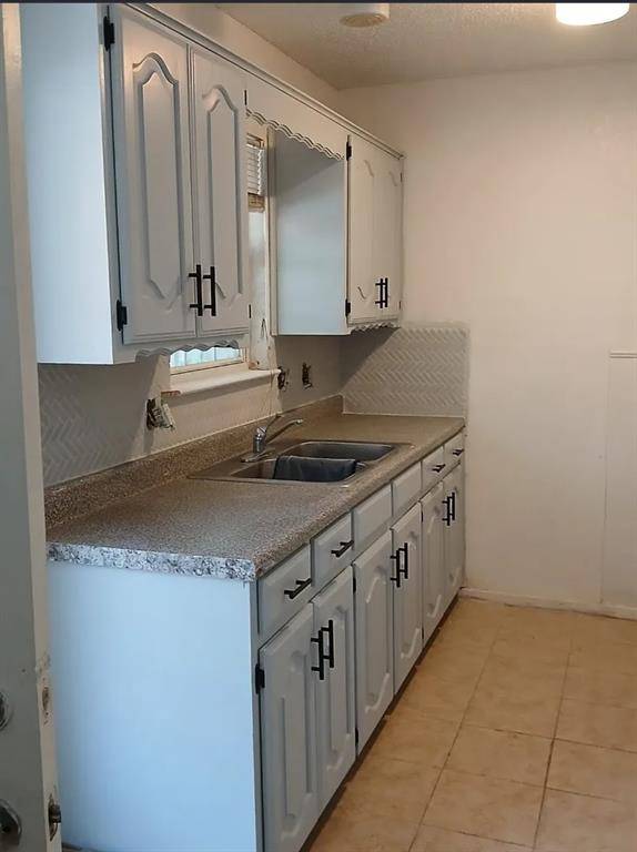 605 S Ann Street, Terrell, TX 75160