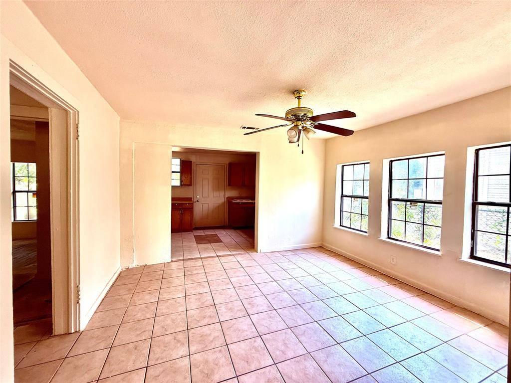 4623 Spring Garden Road, Dallas, TX 75215