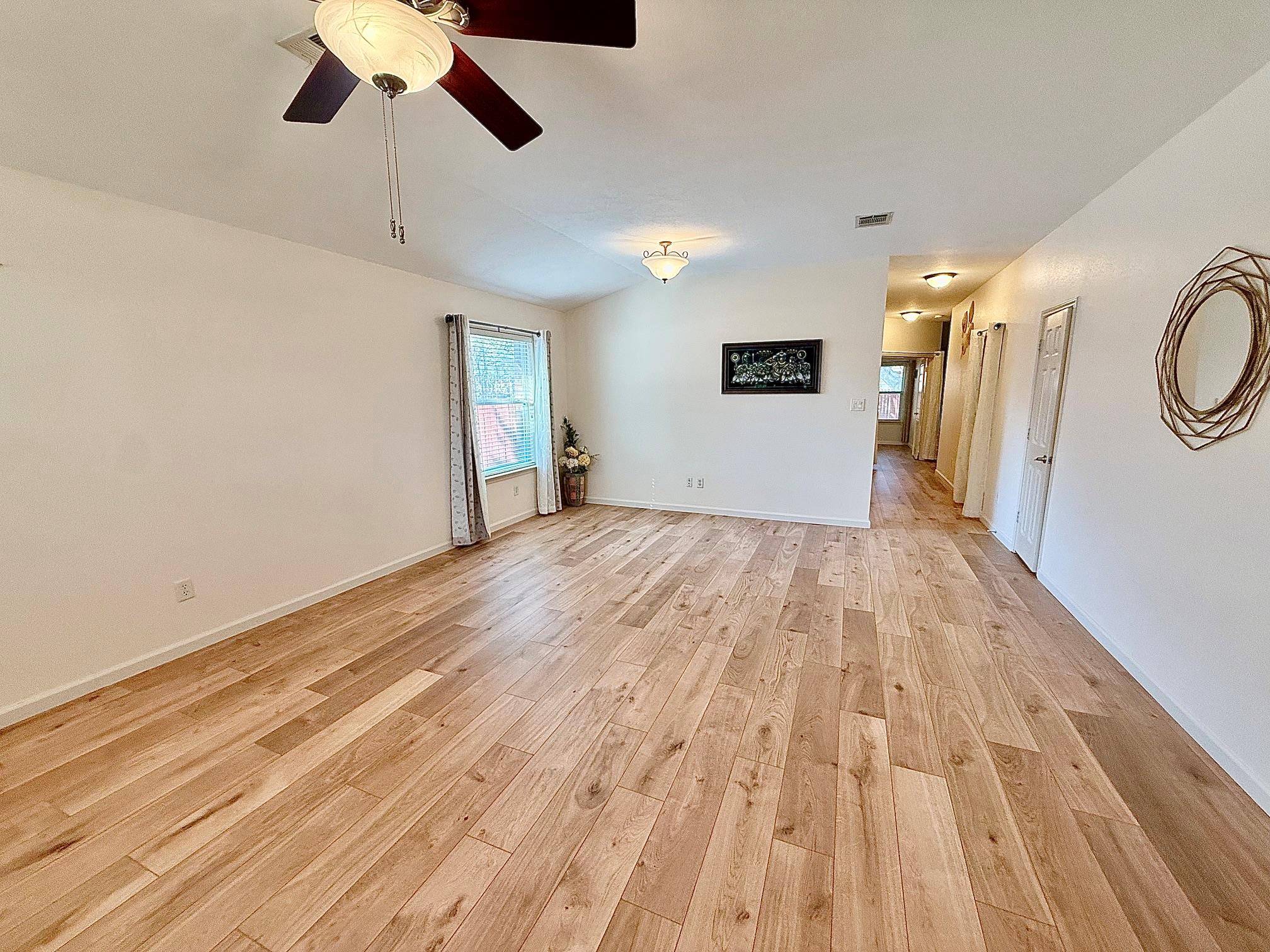 3230 Arroyo Bluff LN, Round Rock, TX 78681