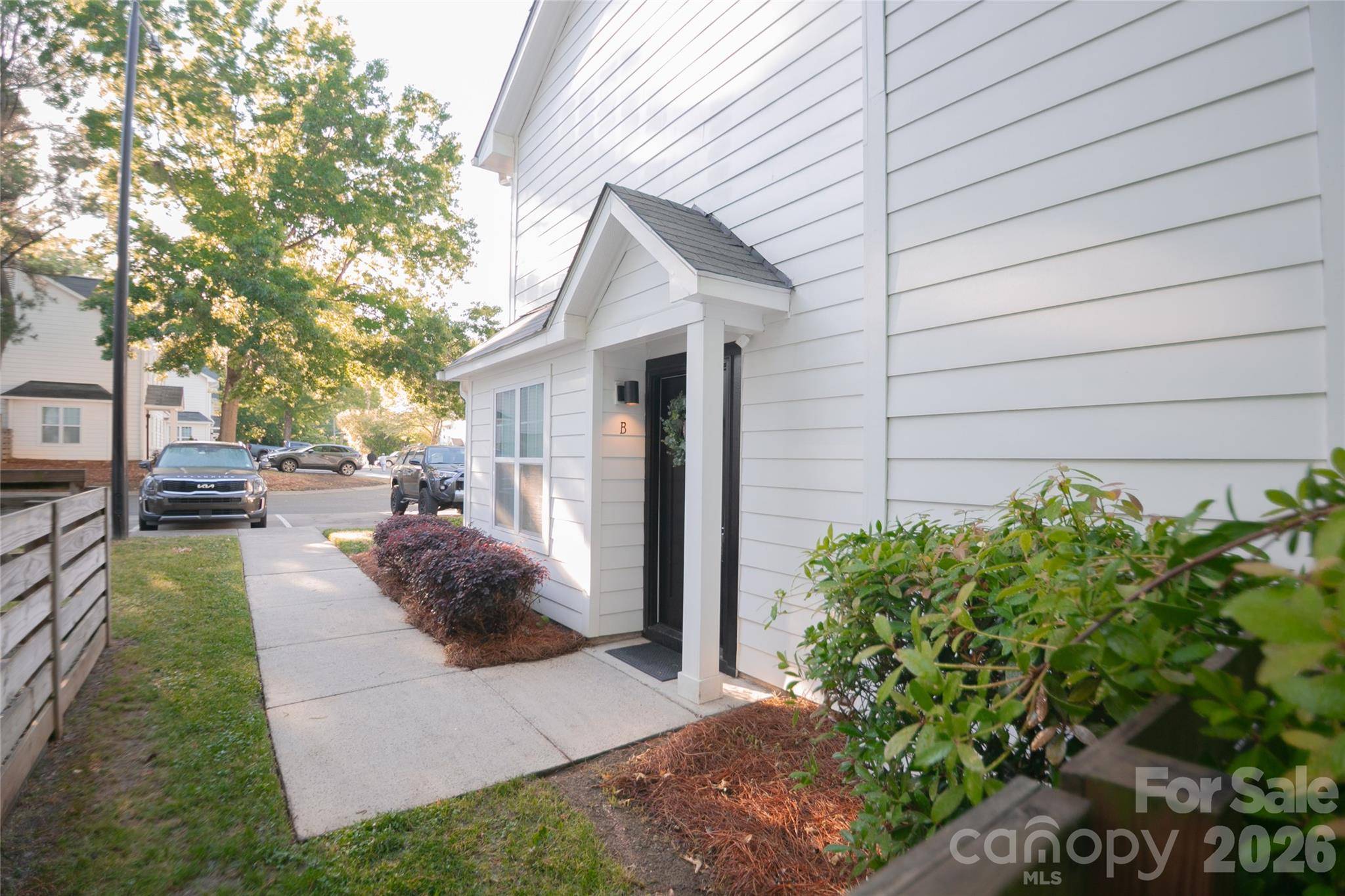1511 Briar Creek RD #B, Charlotte, NC 28205