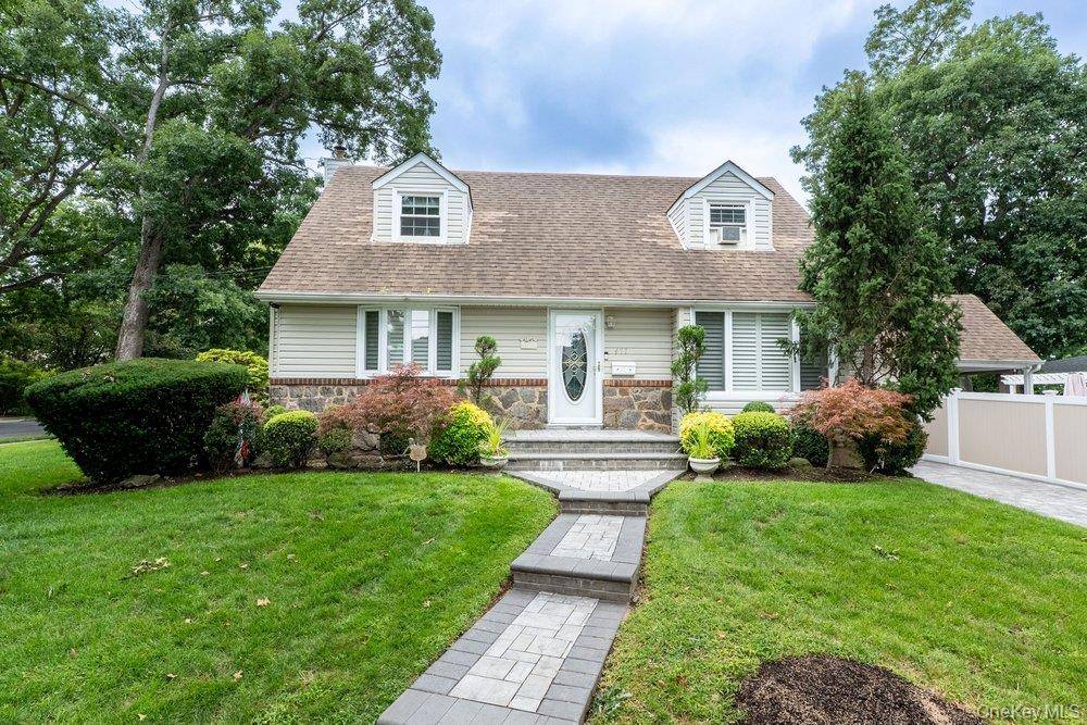 477 Roy ST, West Hempstead, NY 11552