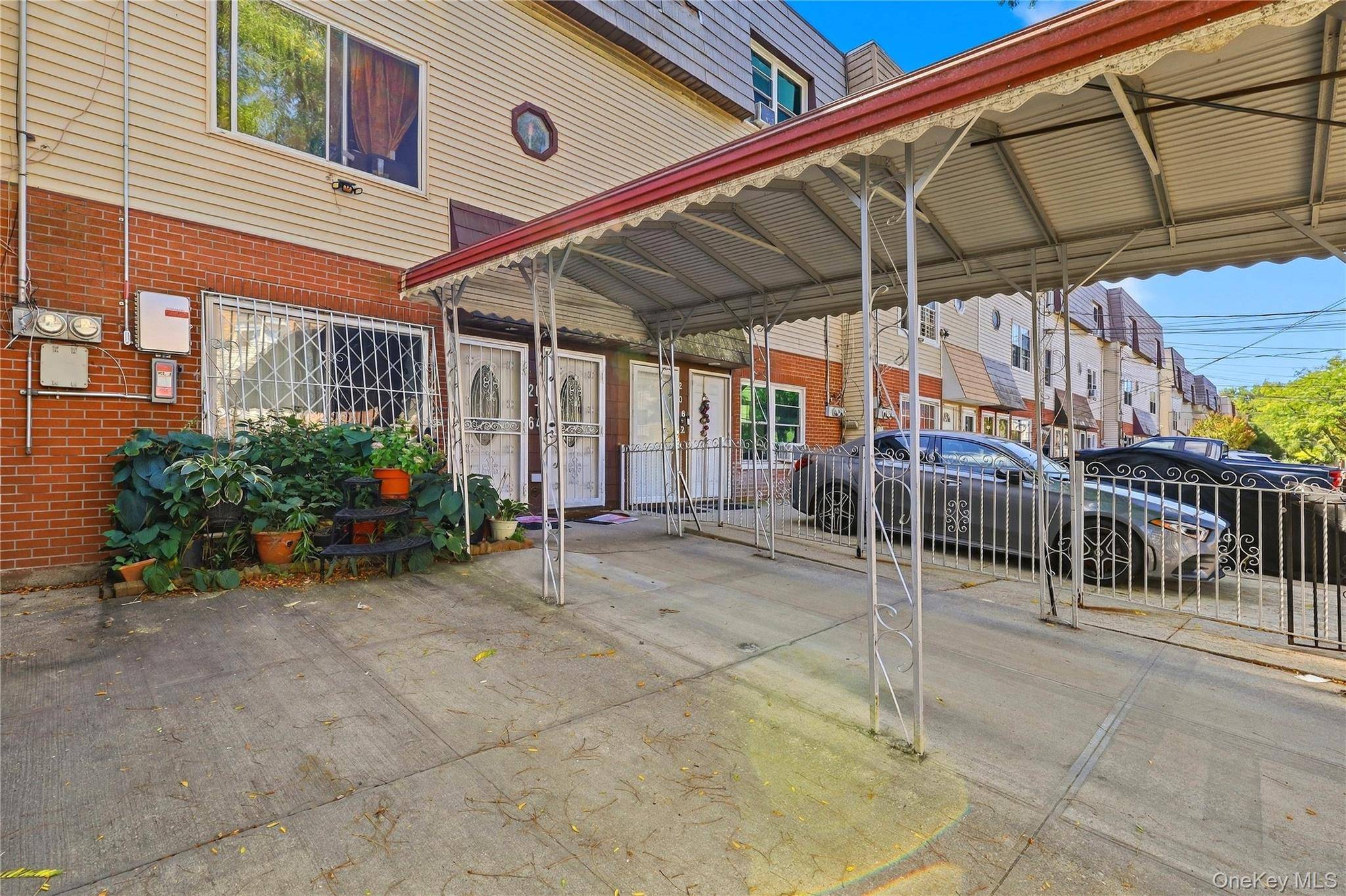 2064 Cicero AVE, Bronx, NY 10473