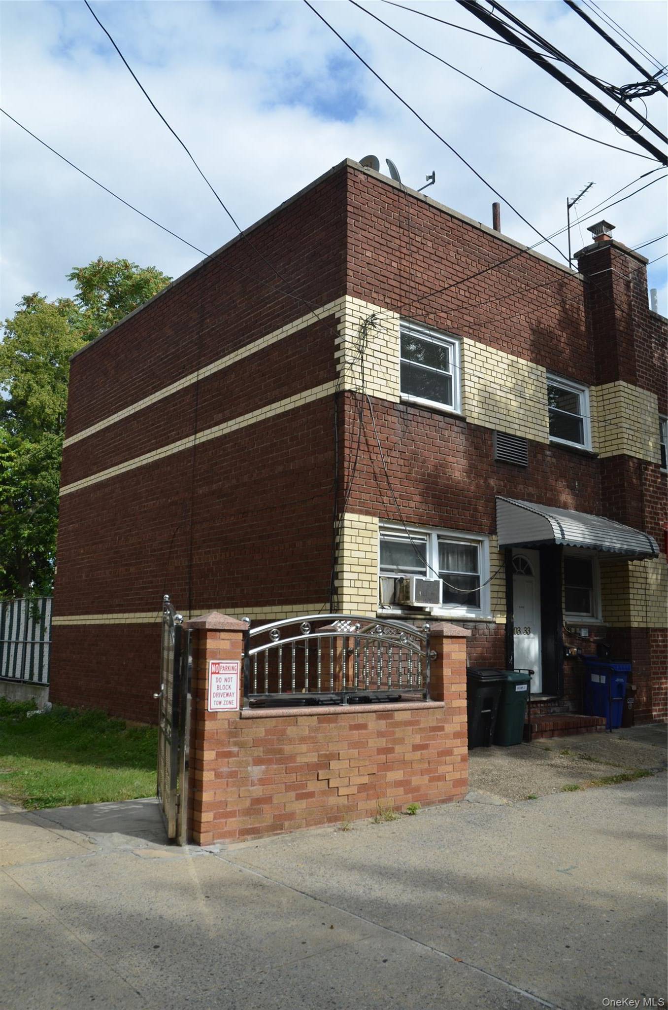103-33 91st ST, Ozone Park, NY 11417