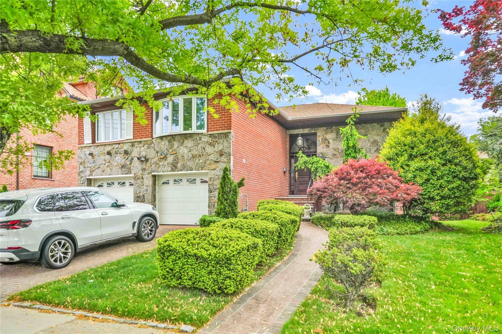 13835 11th AVE, Malba, NY 11357