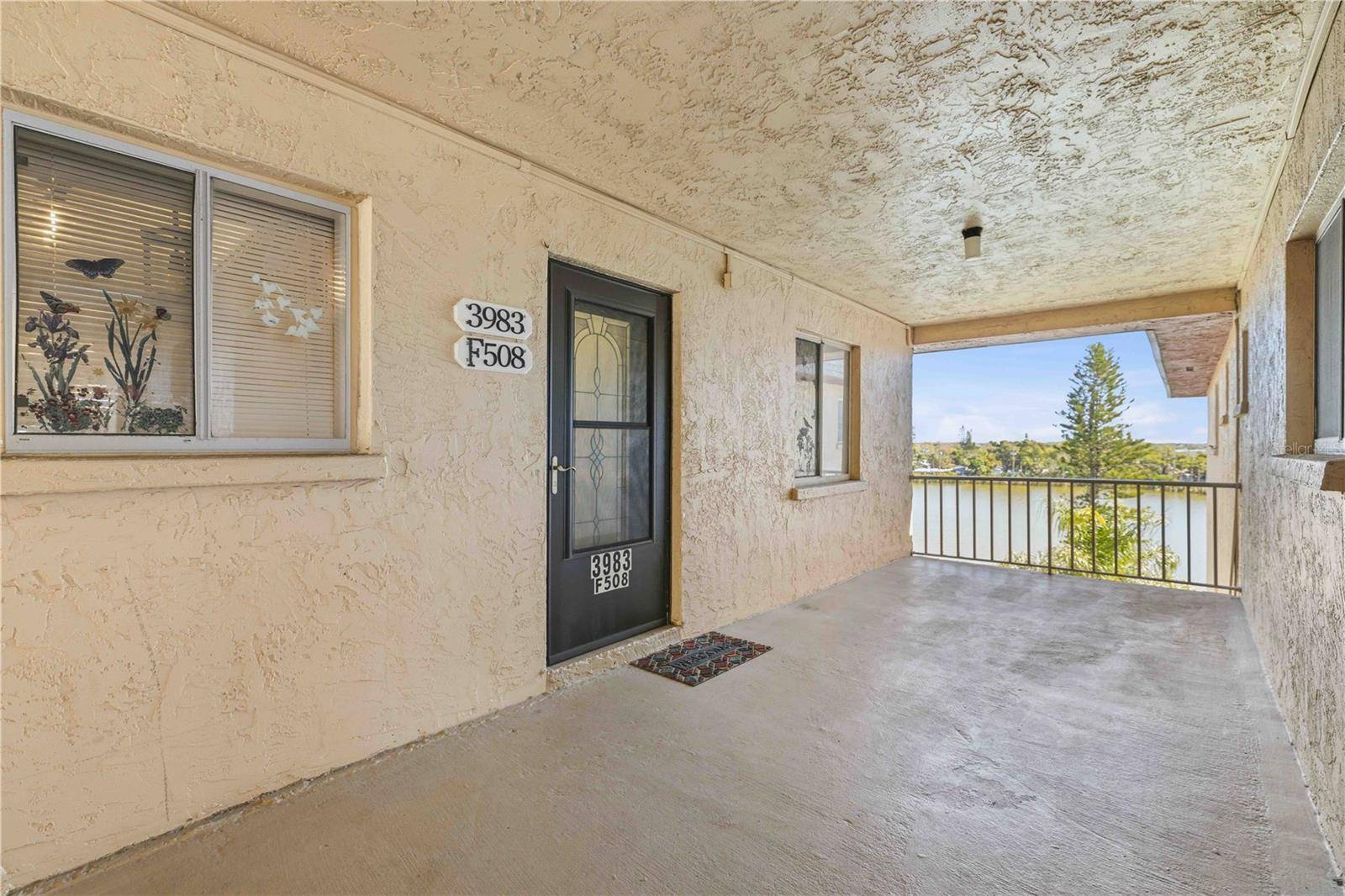 3983 LAKE BAYSHORE DR #F-508, Bradenton, FL 34205
