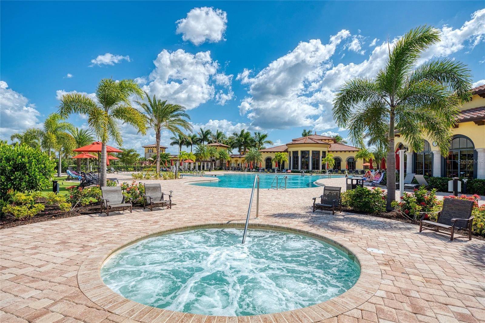 20700 GRANLAGO DR DR, Venice, FL 34293