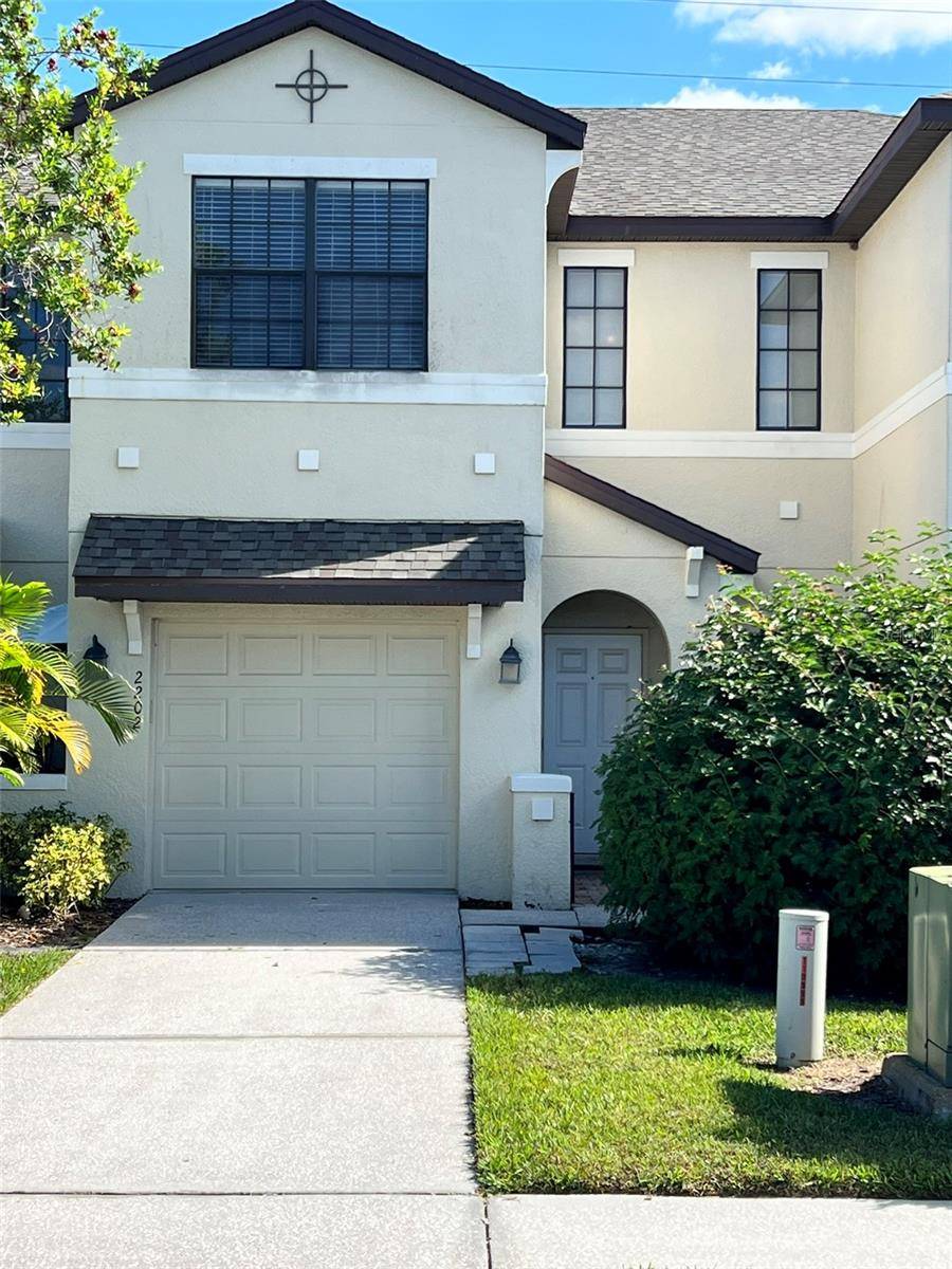 2202 SEVEN OAKS DR, St Cloud, FL 34772