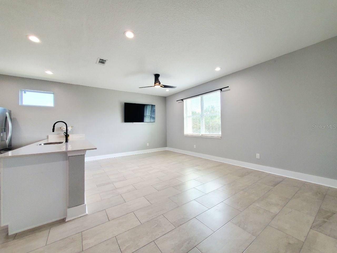 3420 TEMPLE ST #B, Tampa, FL 33619