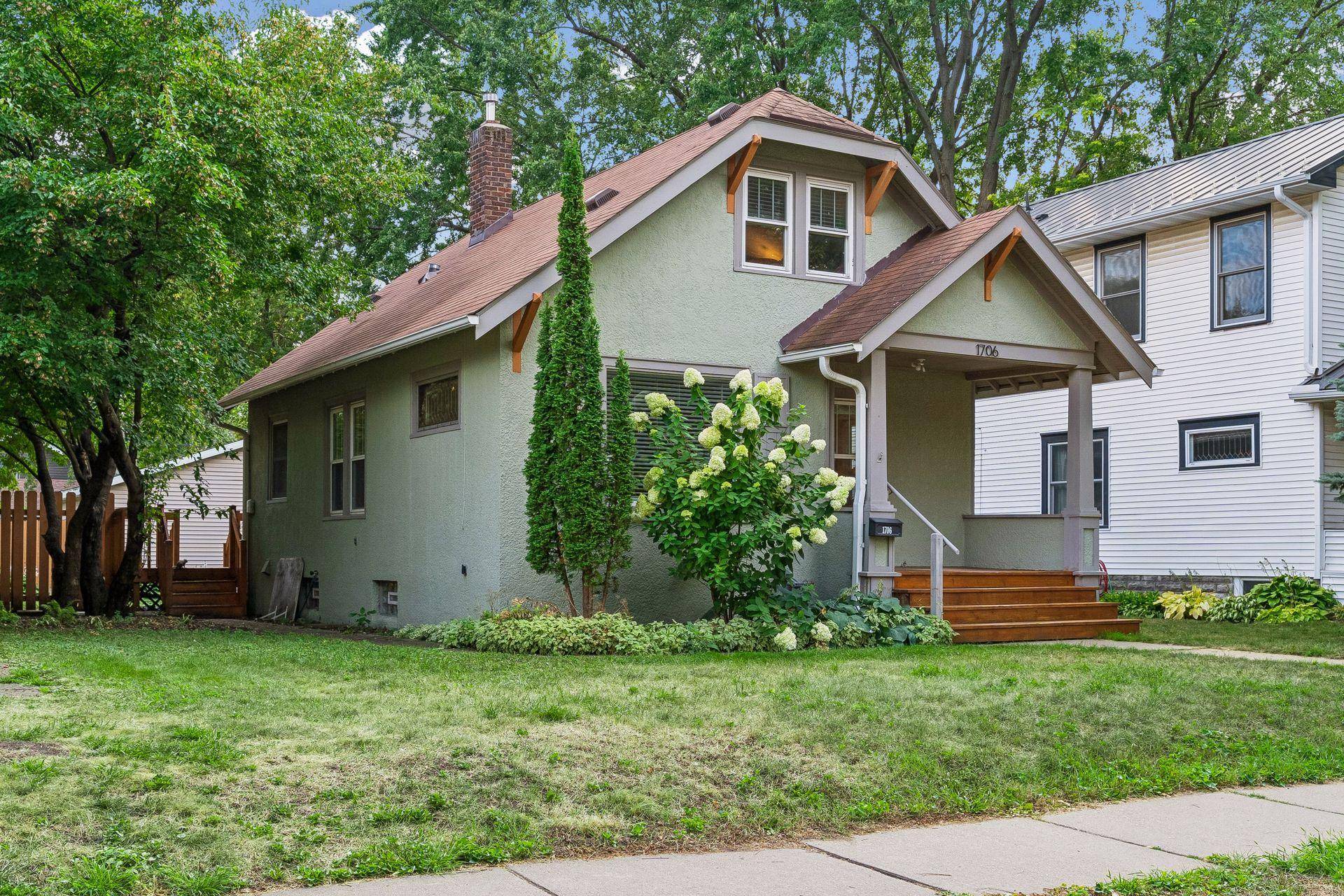 1706 Palace AVE, Saint Paul, MN 55105