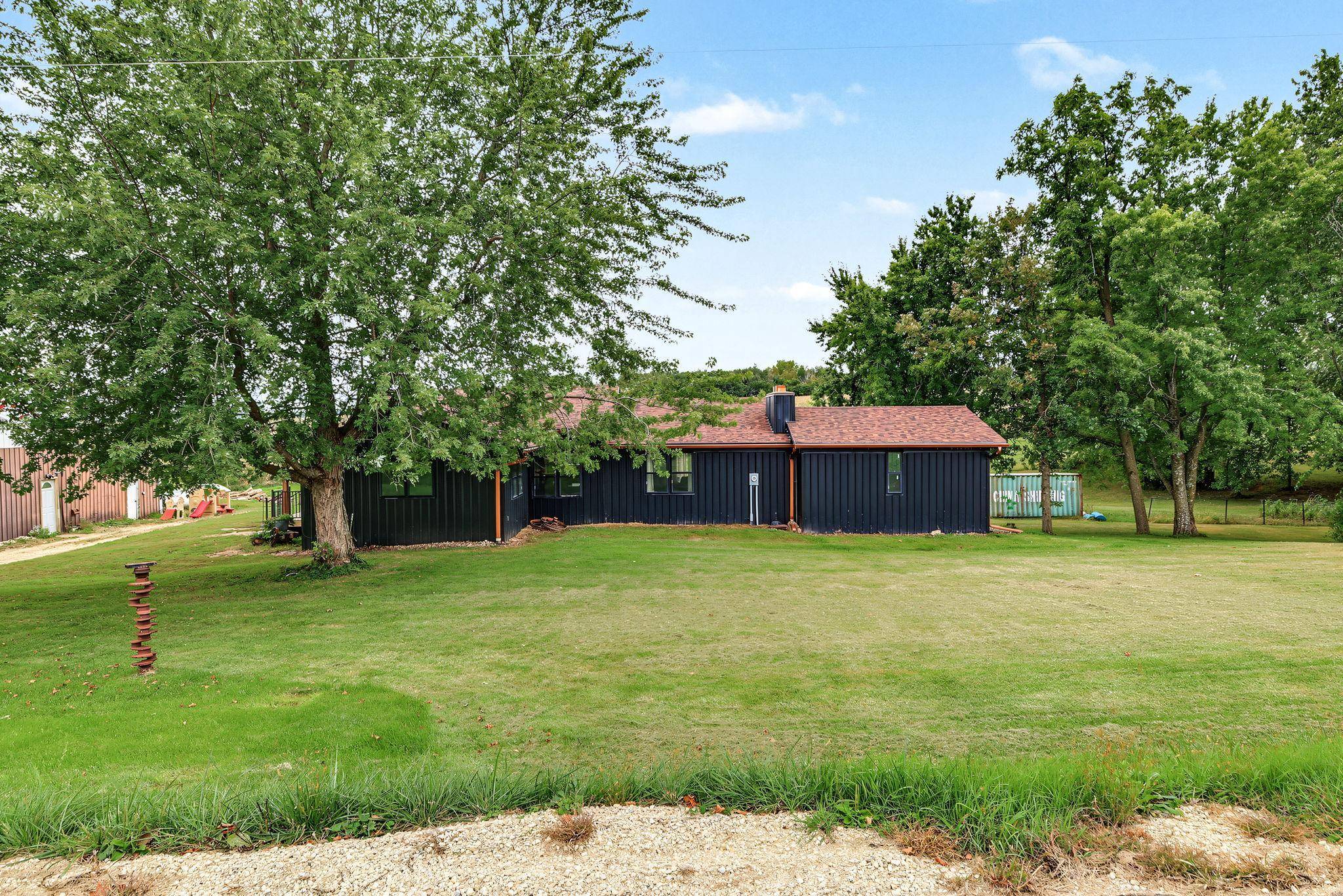 W2305 190th AVE, Maiden Rock, WI 54750