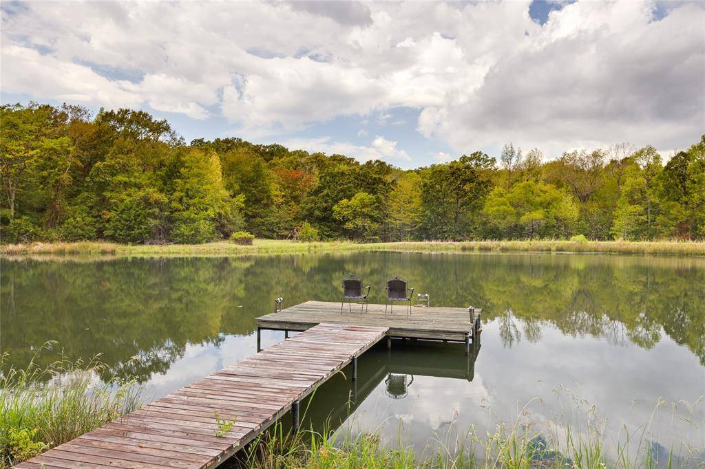 1522 Fm 17, Grand Saline, TX 75140