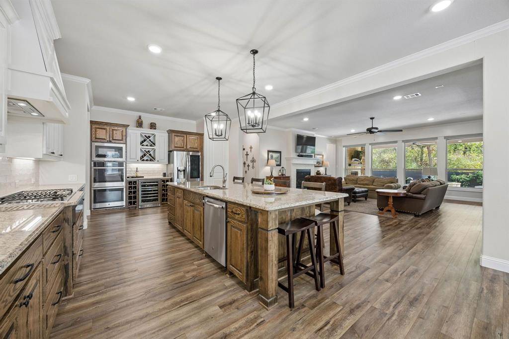 420 Boonesville Bend, Argyle, TX 76226