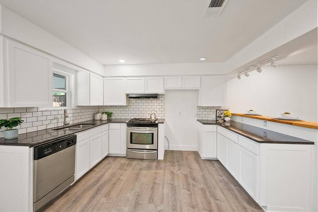 2626 Alden Avenue, Dallas, TX 75211