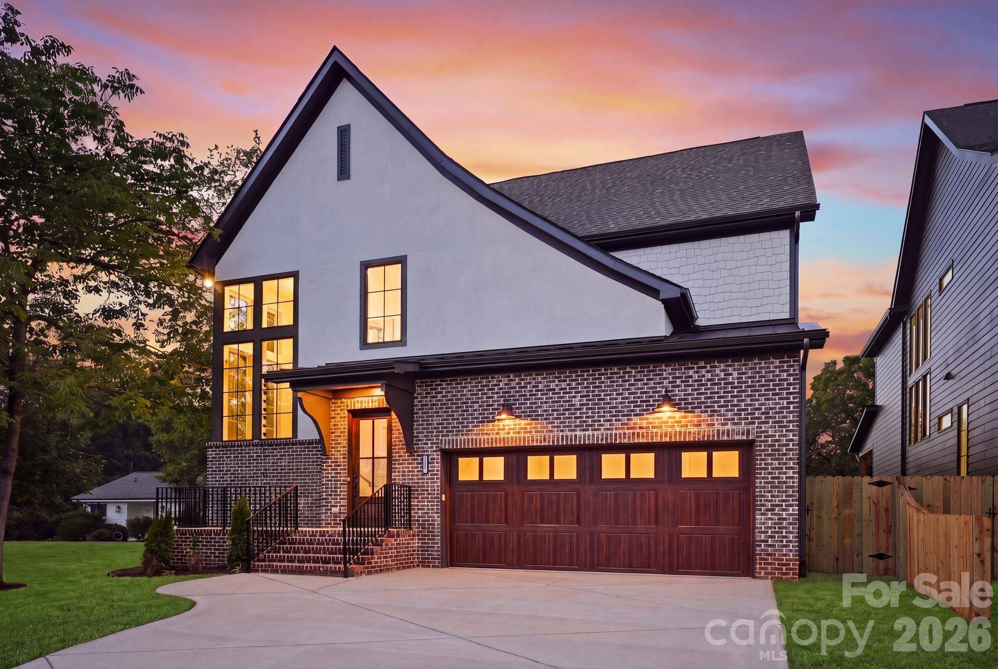 1115 Lomax AVE, Charlotte, NC 28211