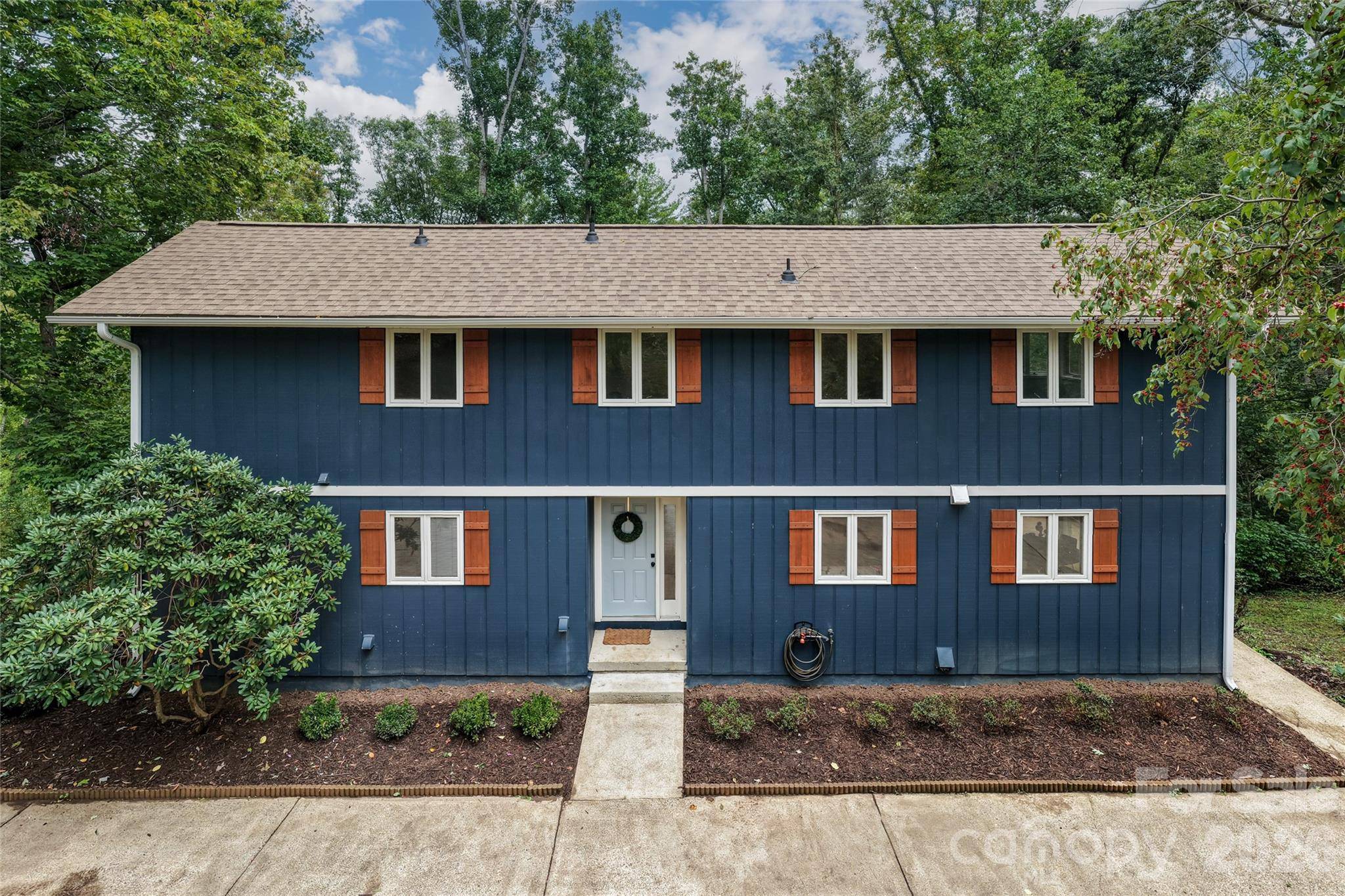93 White Pine DR, Fletcher, NC 28732