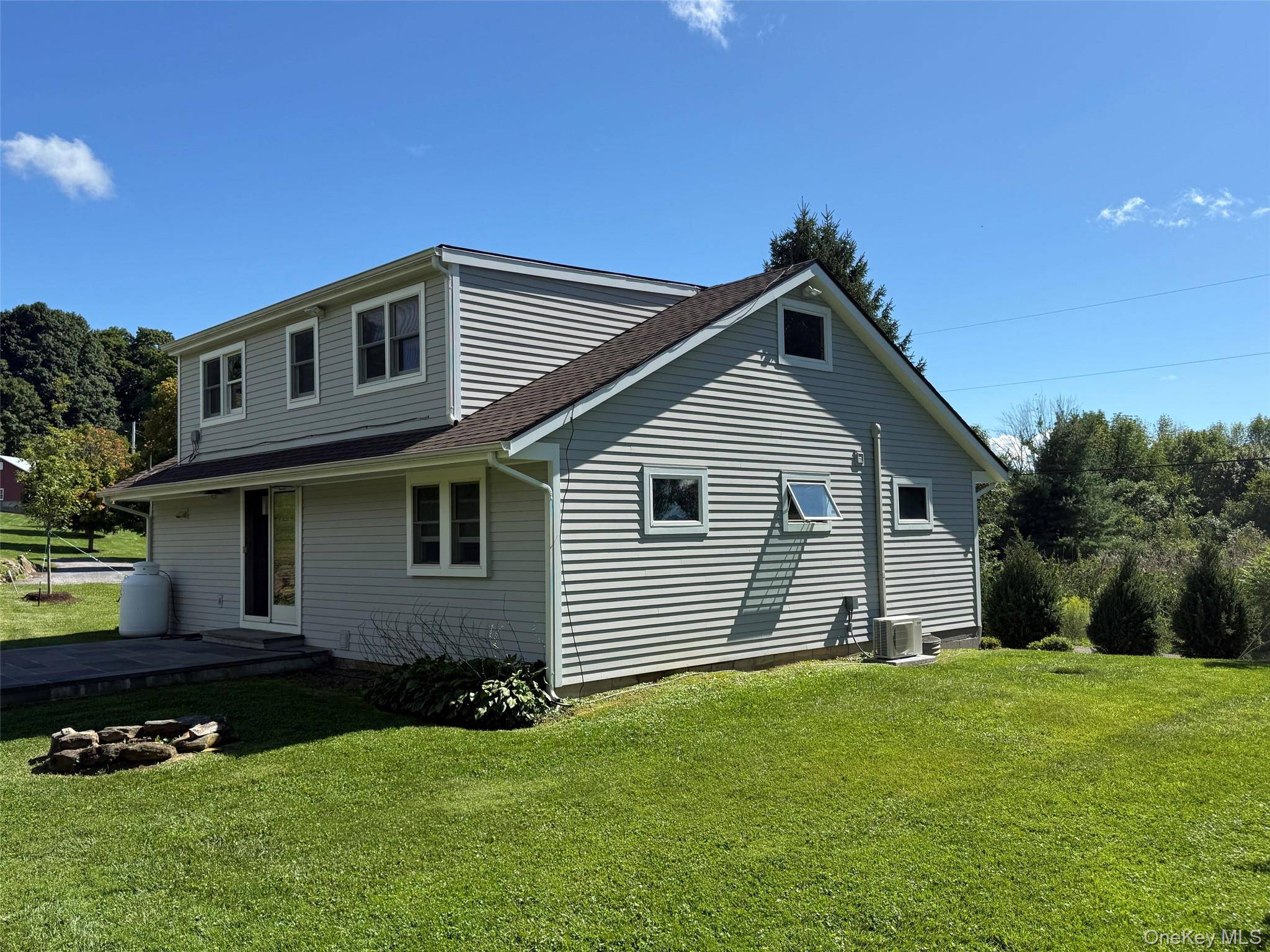 221 Prospect Hill RD, Ancram, NY 12502