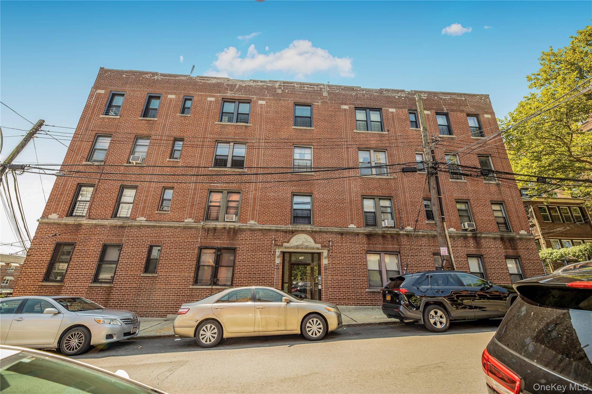 760 E 232nd ST, Bronx, NY 10466