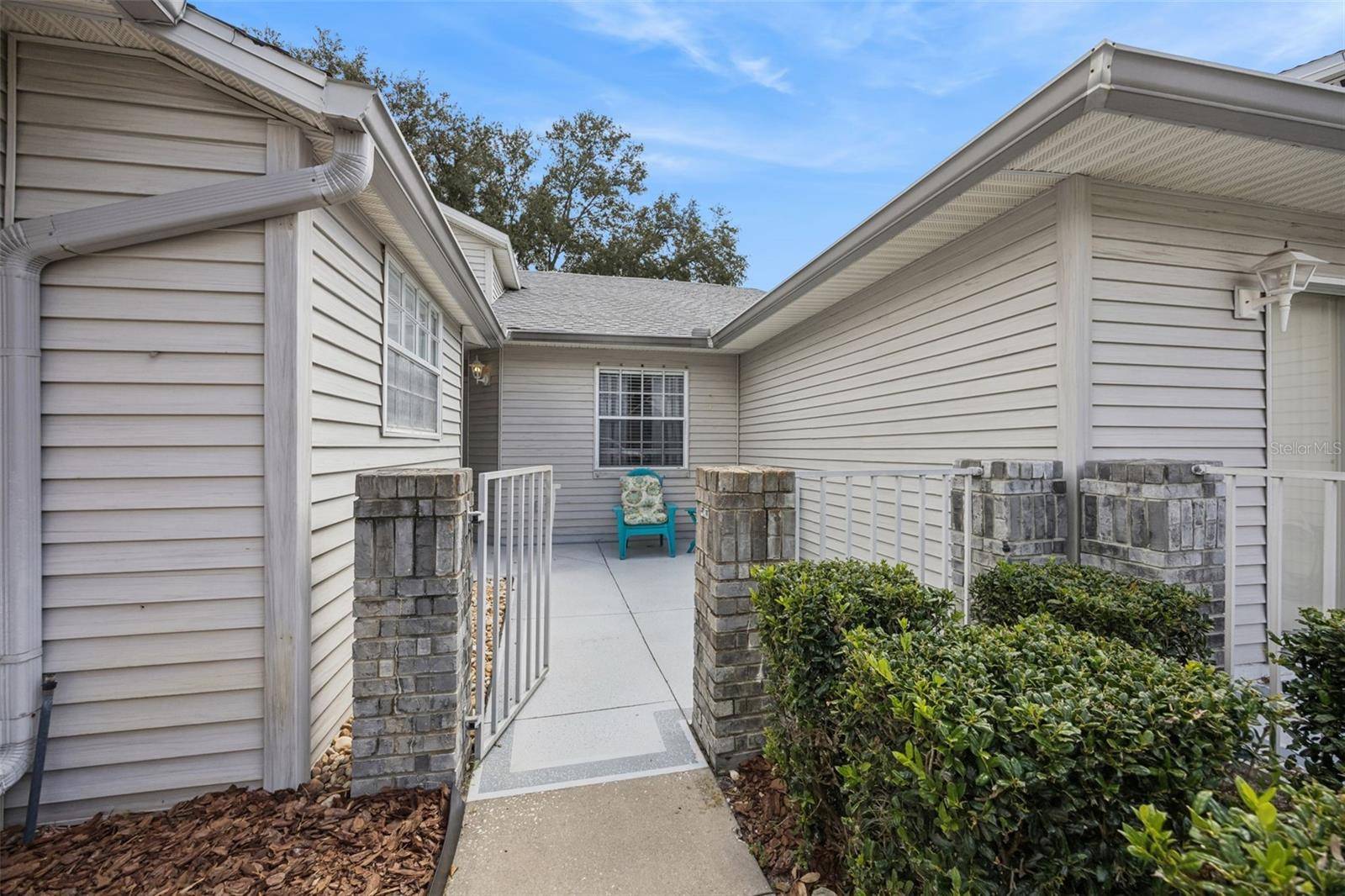 26032 NEWCOMBE CIR, Leesburg, FL 34748