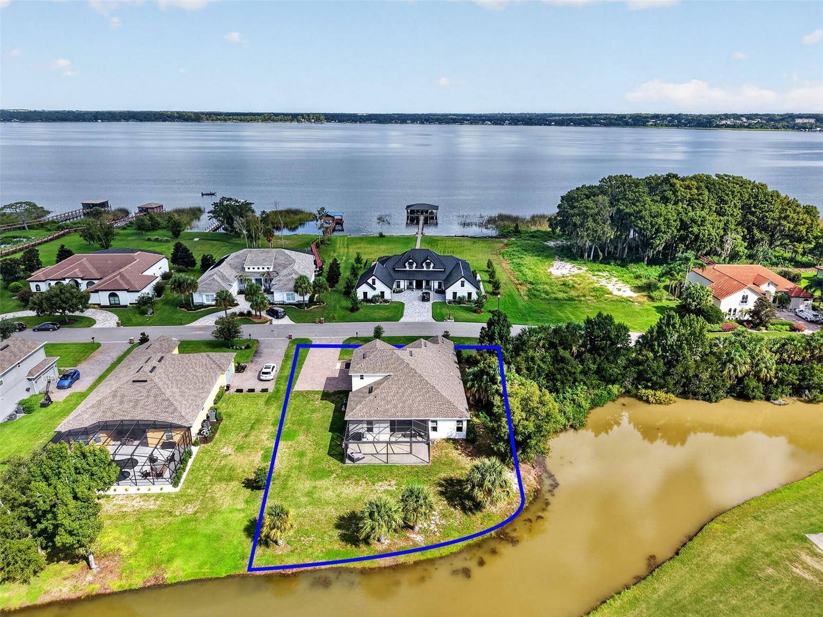 30308 ISLAND CLUB DR, Tavares, FL 32778