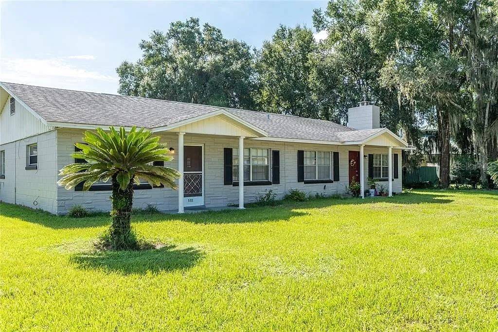 530-532 PARK AVE, Umatilla, FL 32784