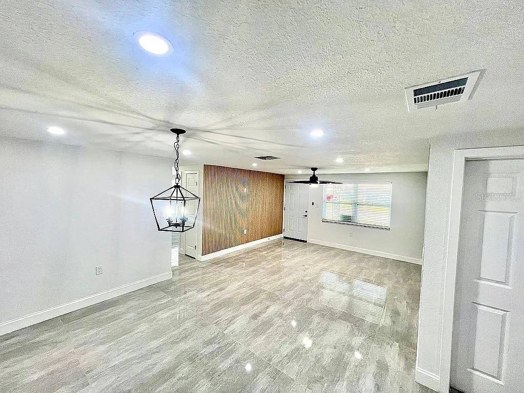 3215 KILBURN RD, Holiday, FL 34691