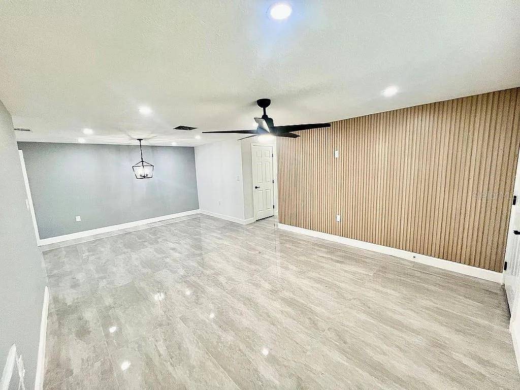 3215 KILBURN RD, Holiday, FL 34691