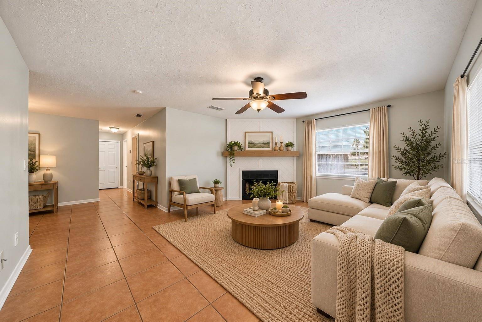 8904 N BOULEVARD, Tampa, FL 33604