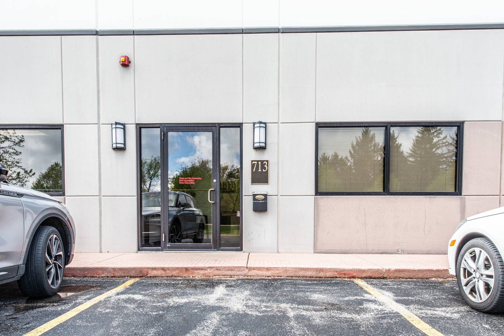 713 Rose RD, Lake Zurich, IL 60047