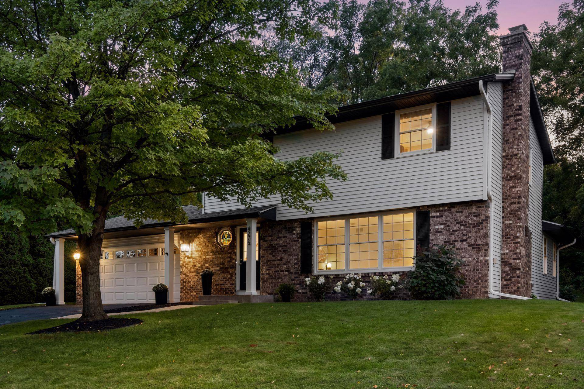 4275 Carlson Lake LN N, Eagan, MN 55123
